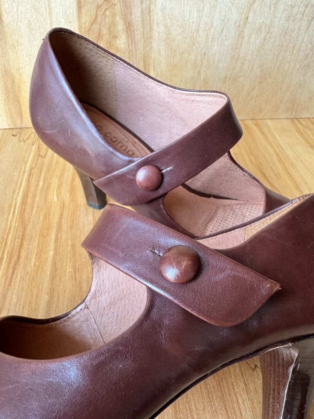 Chocolate Brown Leather Corso Como Heels - Picture 11 of 16